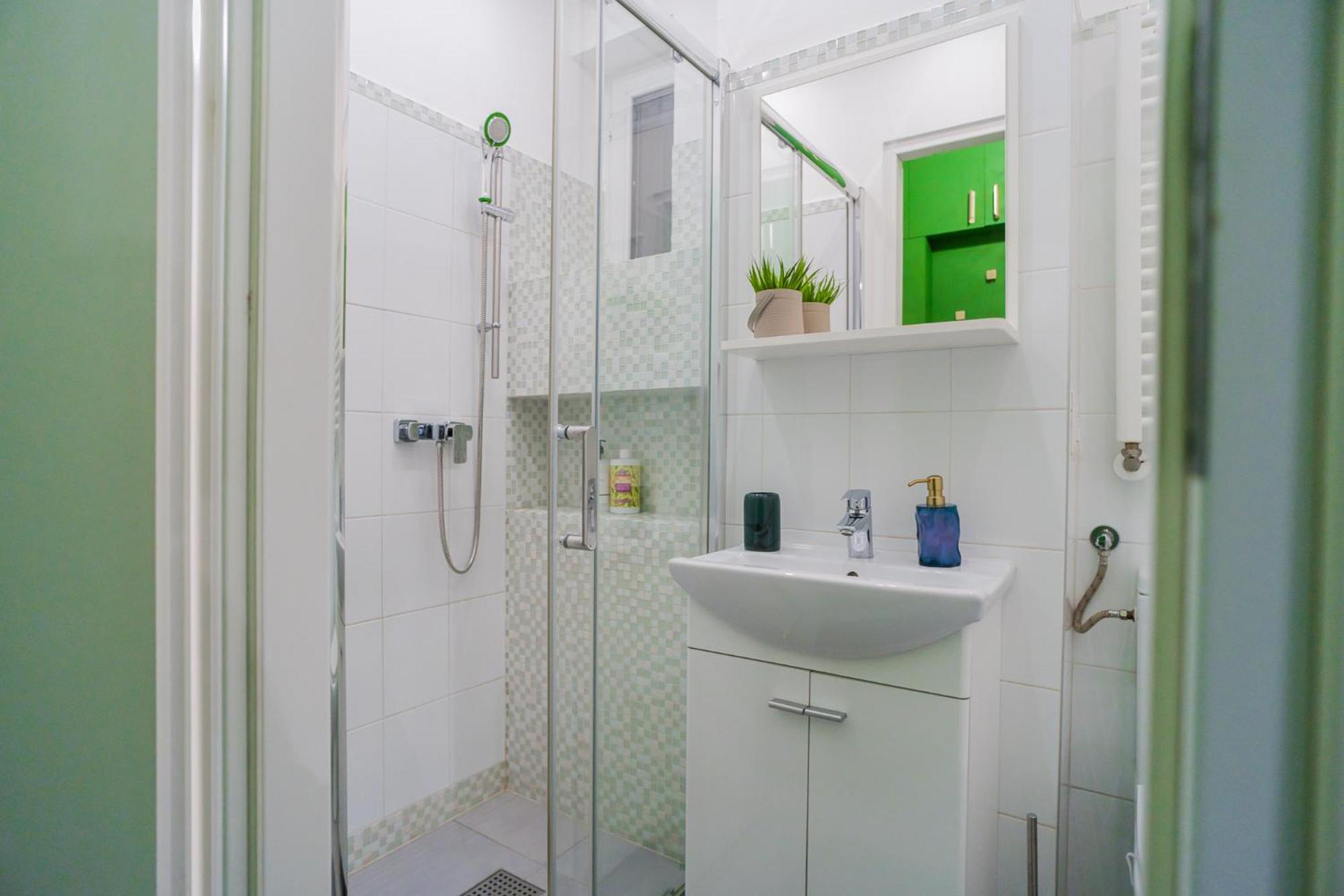 Hacienda Royal Palace - Central Designer Apartment Bukareszt Zewnętrze zdjęcie