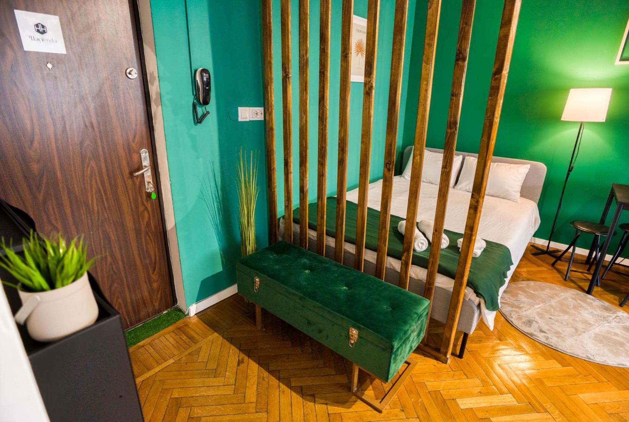 Hacienda Royal Palace - Central Designer Apartment Bukareszt Zewnętrze zdjęcie